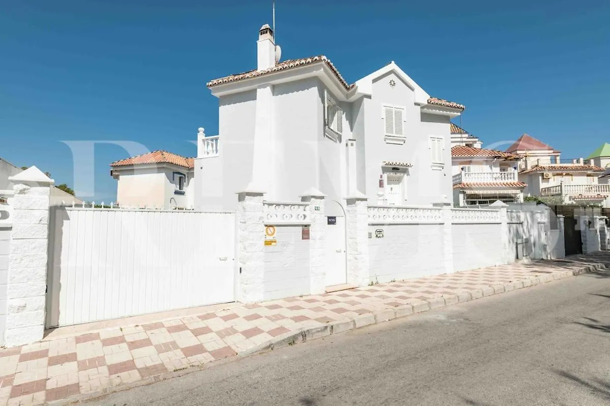 Exclusive Villa, Private Pool, Bbq And Beach Access Rems Torremolinos Villa