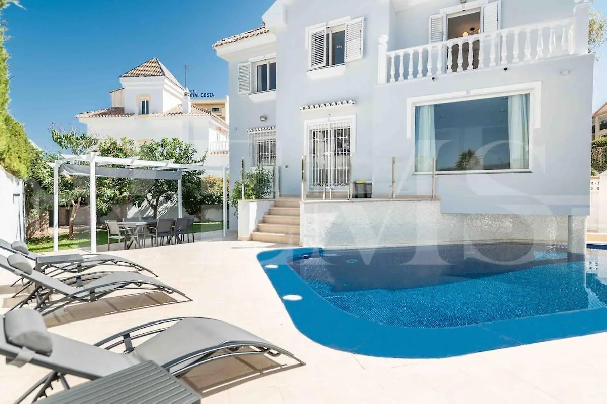 Exclusive Villa, Private Pool, Bbq And Beach Access Rems contacts