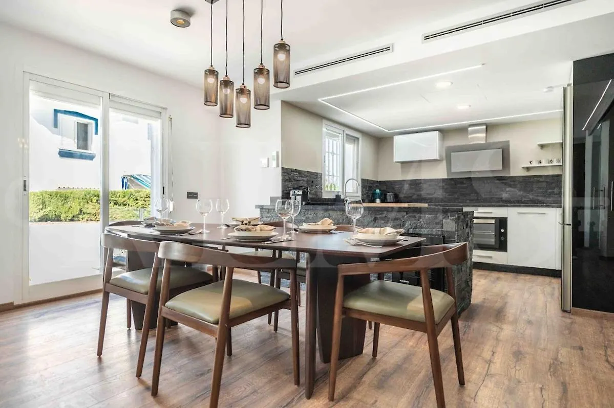 Villa Exclusive Villa, Private Pool, Bbq And Beach Access Rems Torremolinos